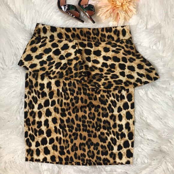 Zara Dresses & Skirts - Zara Leopard Print Peplum Skirt